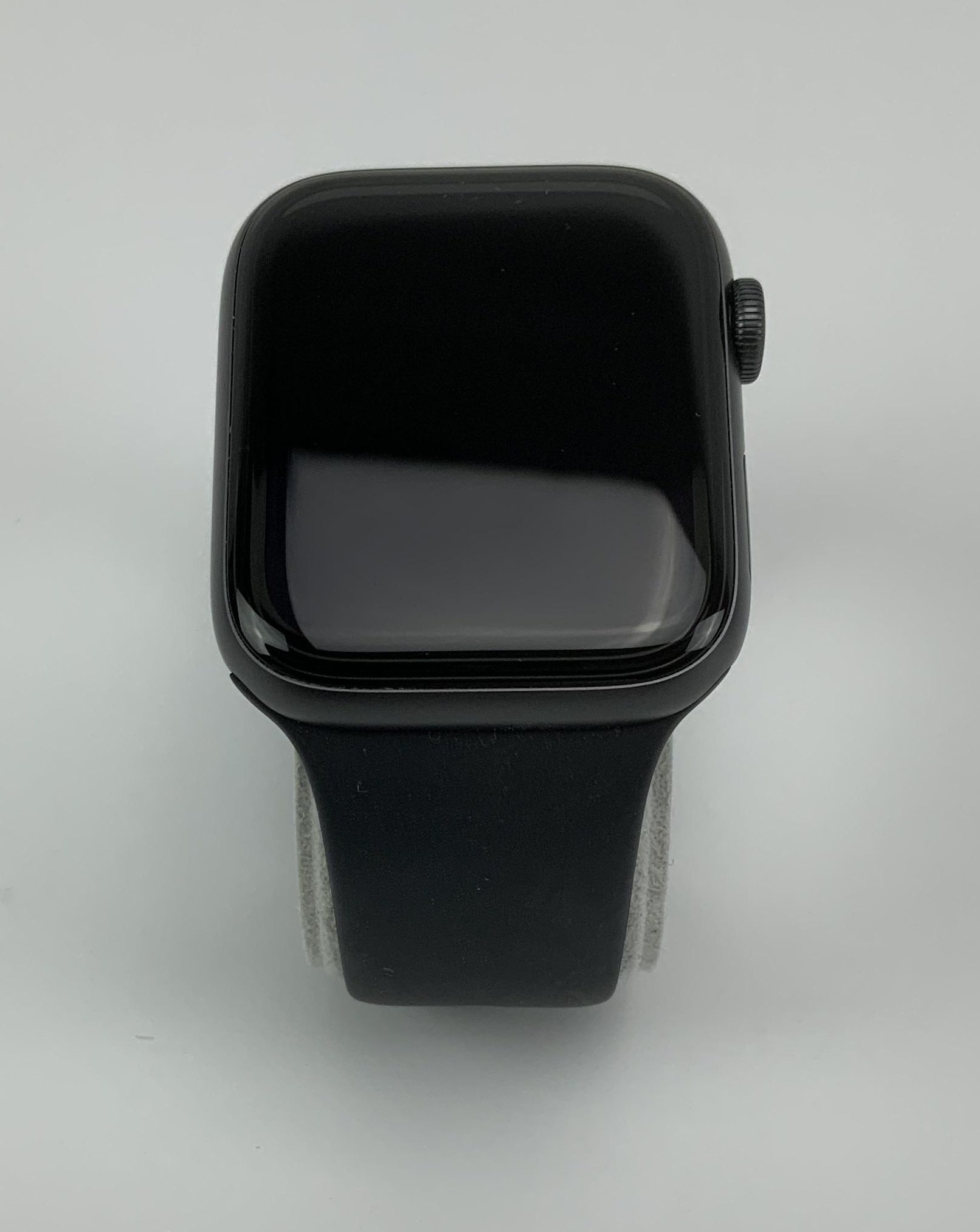 Watch Series 5 Aluminum Cellular (44mm), Space Gray, imagen 1